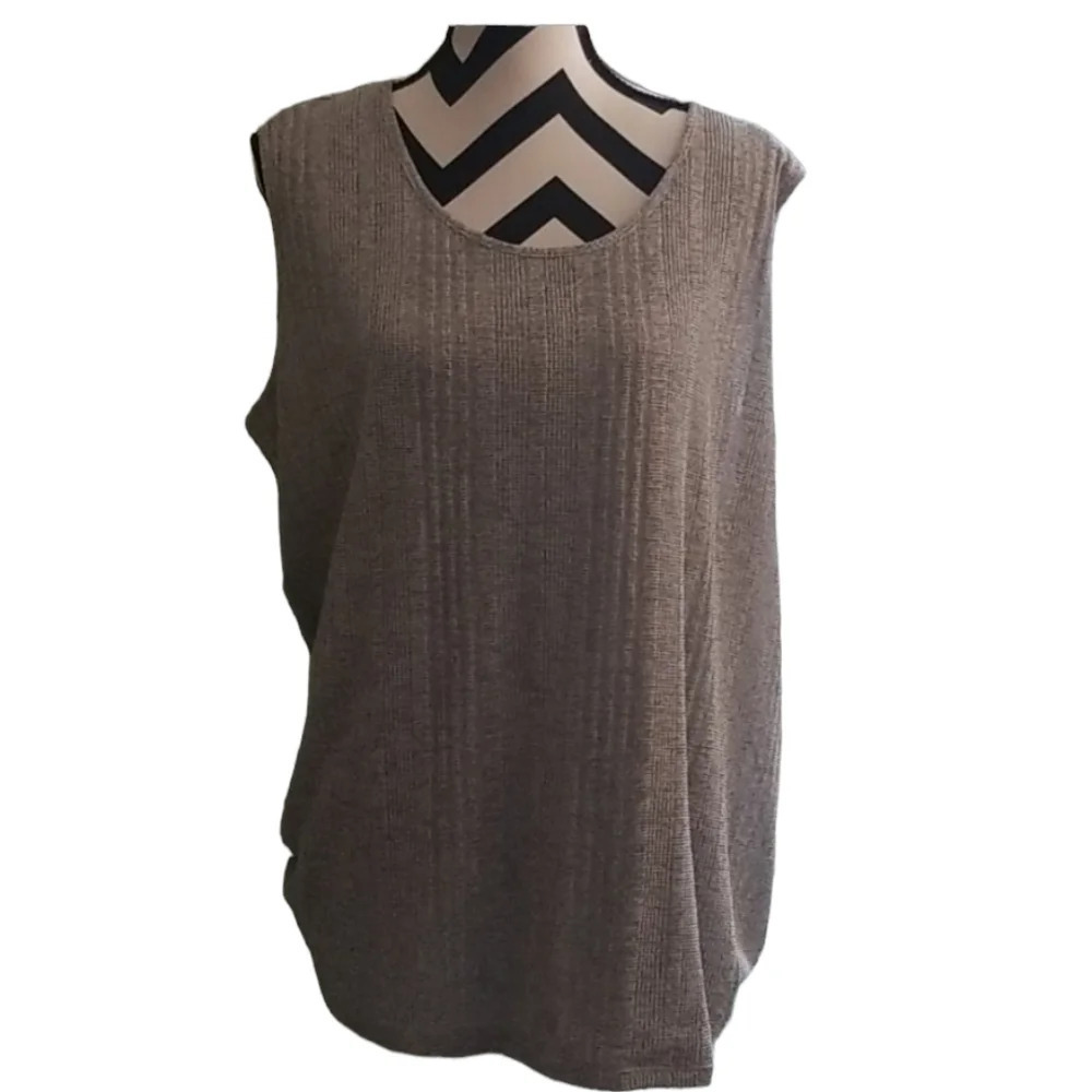 Jones Studio Tank